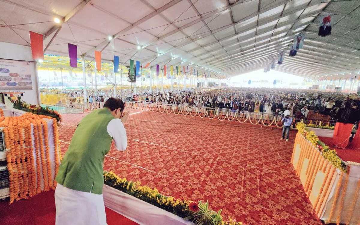 शिवराज सिंह चौहान ने कहा, आप ग्राम पंचायत के सरपंच हैं, मैं बड़ी पंचायत का सरपंच हूं